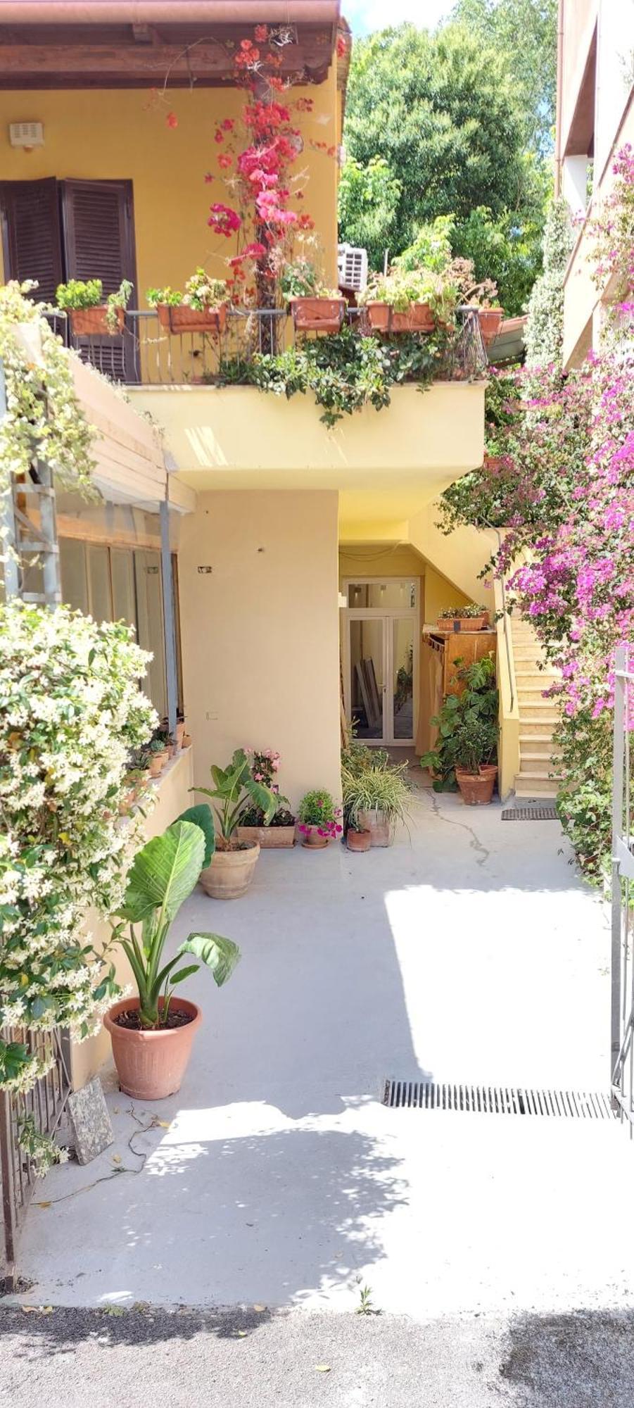 רומא Elisa E Carla House Beautiful Apartments On The Cassia מראה חיצוני תמונה